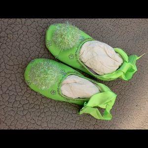 Tinker bell play shoes